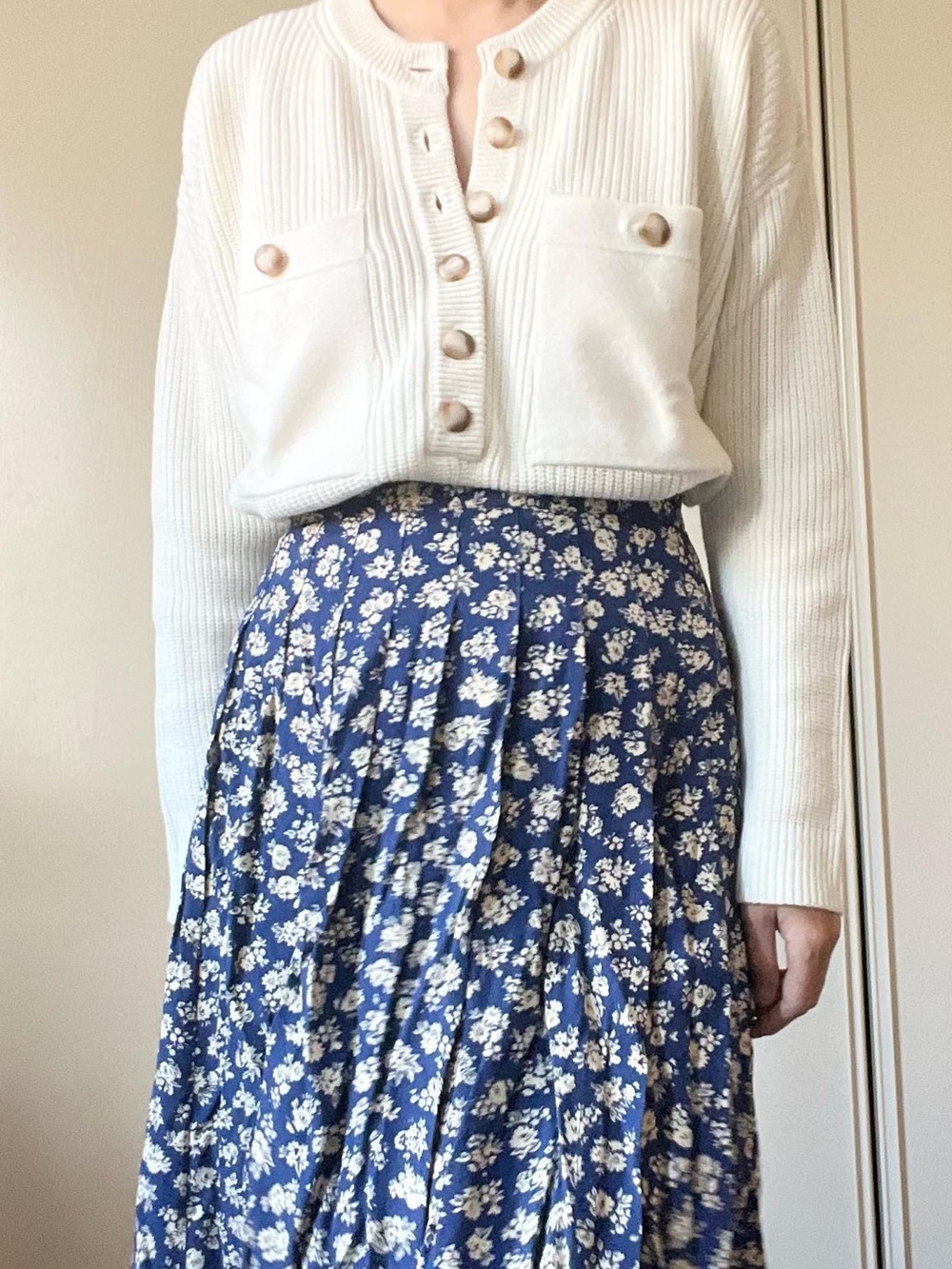 Sézane Alicia Skirt in Cara Print FR 42 / US 10 - Picture 12 of 16